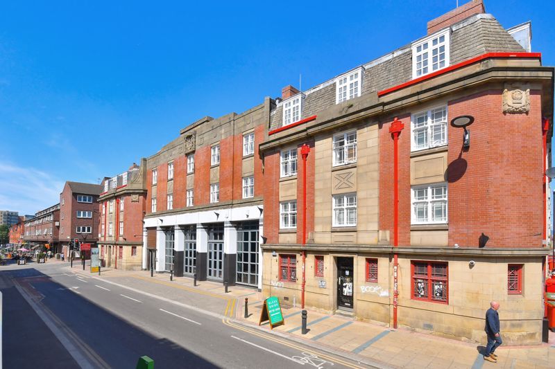 Property photo 1 of 10 External