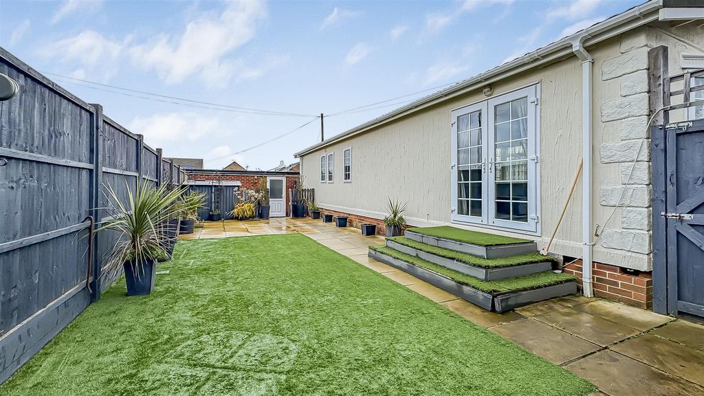 Property photo 2 of 12 Img_5282.Jpg