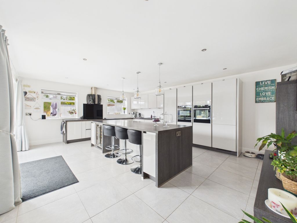 Property photo 2 of 49 Kitchen