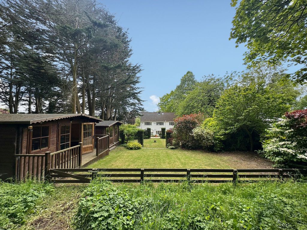 Property photo 2 of 40 Photo 2