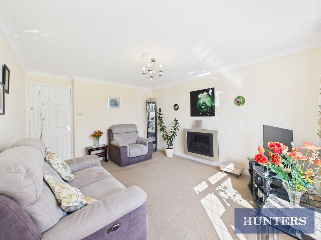Property photo 3 of 13 Cam05333G0-Pr0242-Still006.Jpg