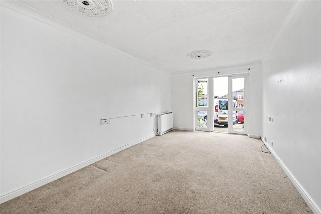 Property photo 3 of 15 Davis-Court-03.Jpg