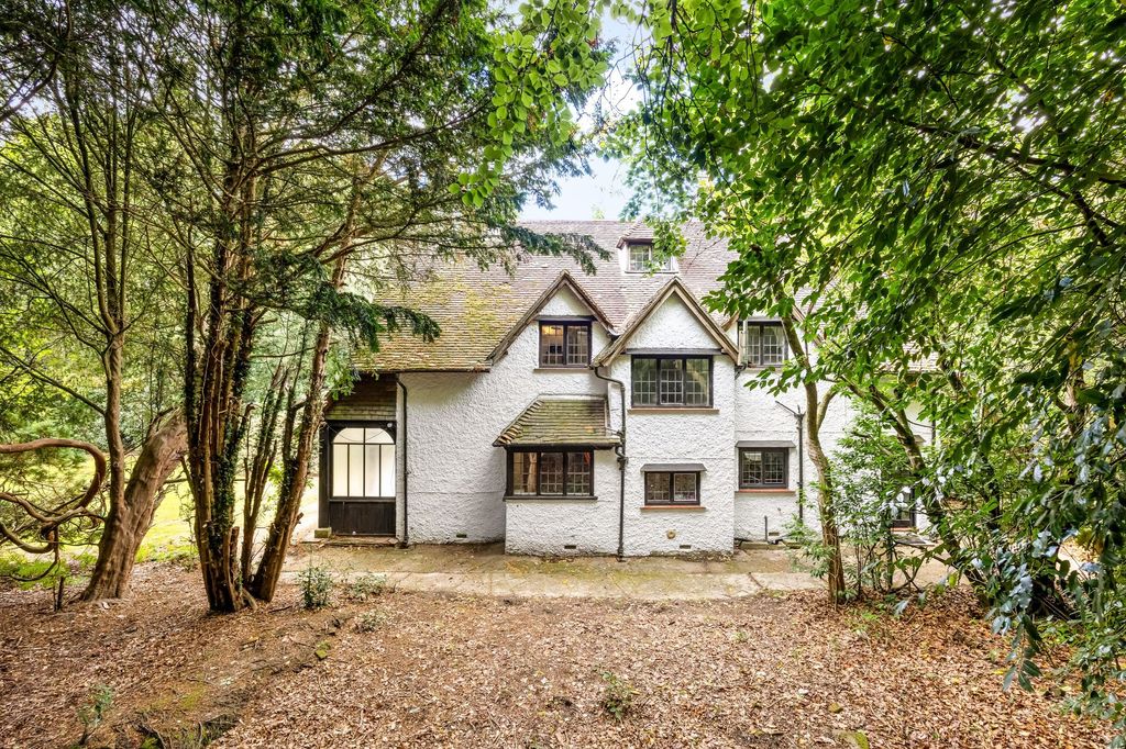 Property photo 1 of 22