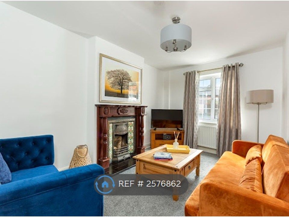 Property photo 3 of 13