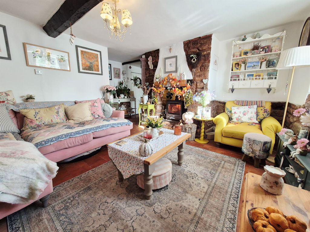 Property photo 2 of 21