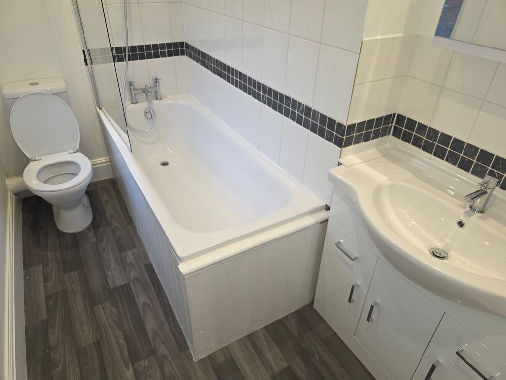 Property photo 3 of 18 38805