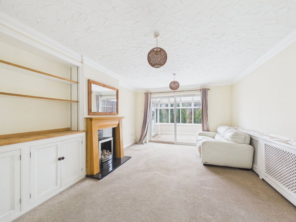 Property photo 3 of 12 Picture No. 01