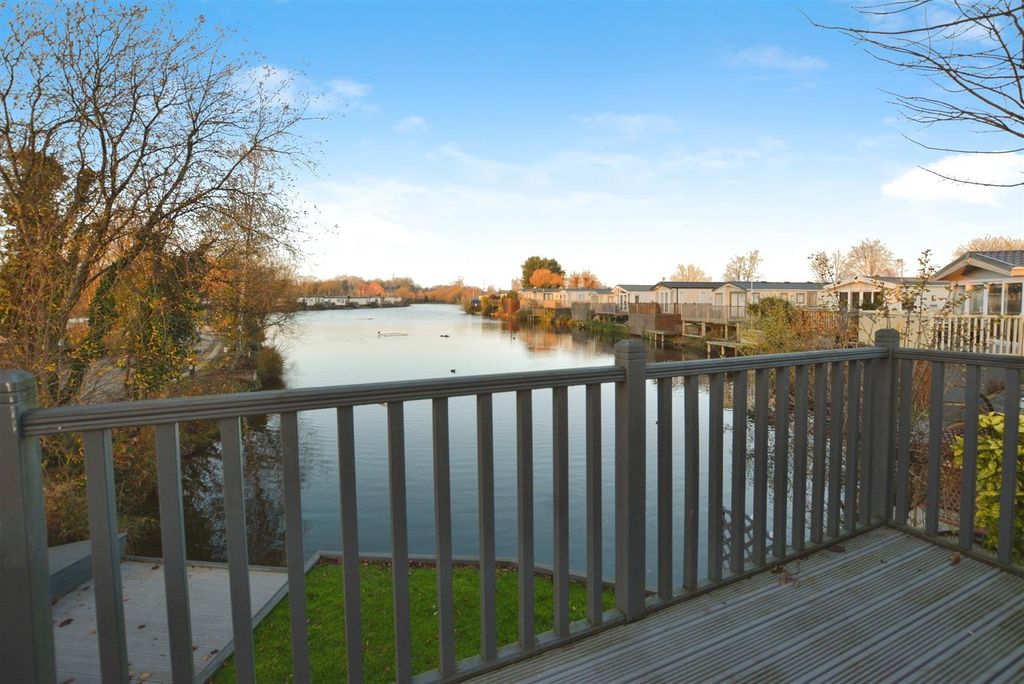 Property photo 2 of 15 View