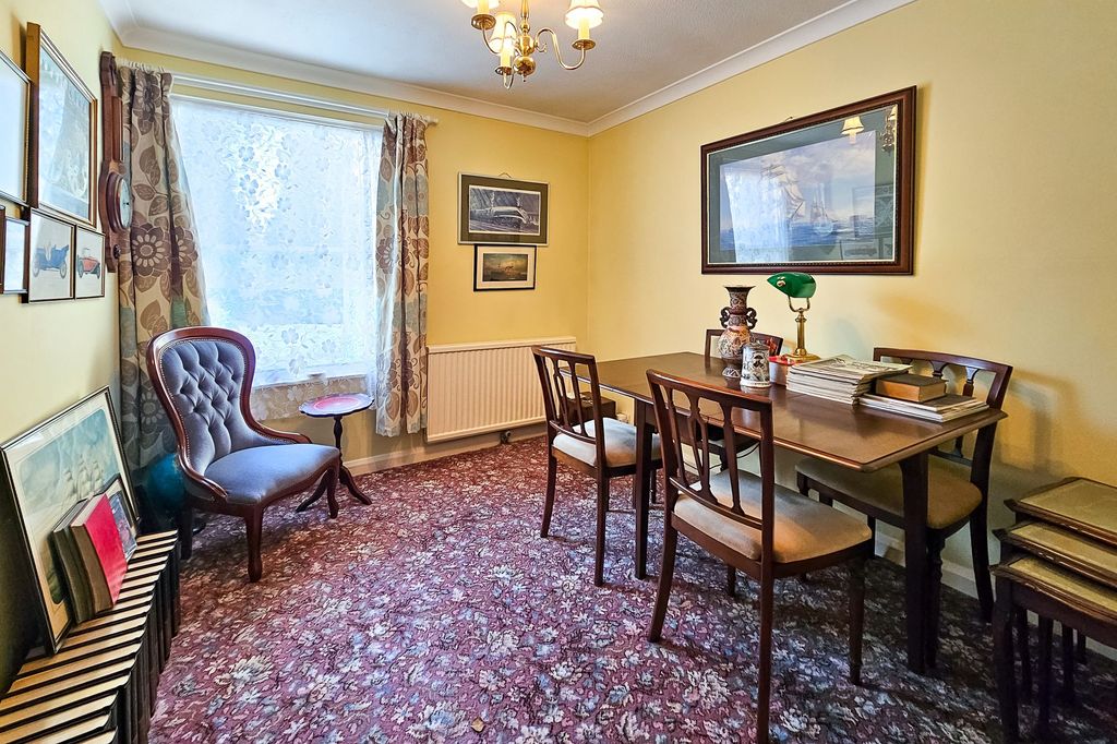 Additional image 9 of 2 bed flat for saleOtley Road, Duchy Court Otley Road HG2