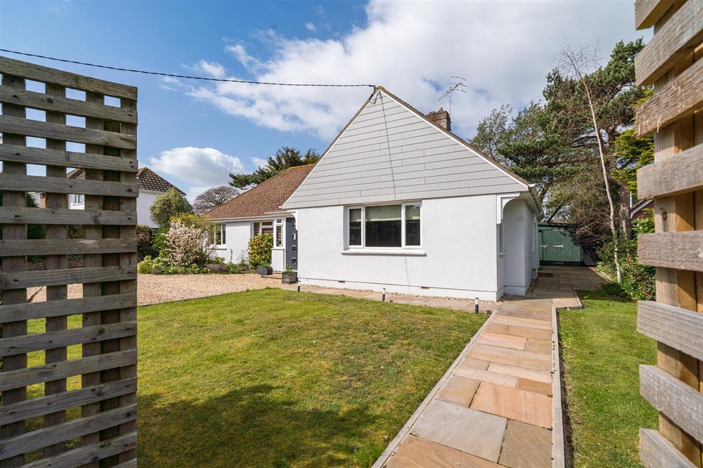 Property photo 2 of 34 2311-002-Websize.Jpeg