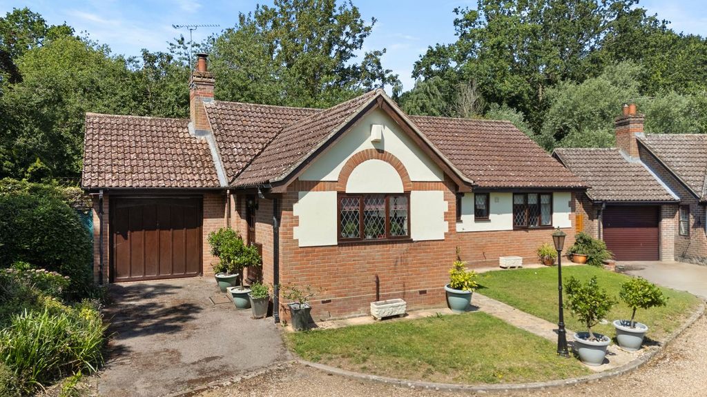 Property photo 1 of 19