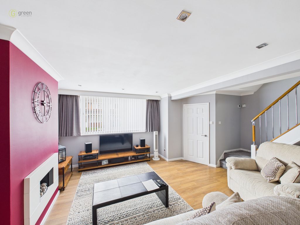 Property photo 3 of 53