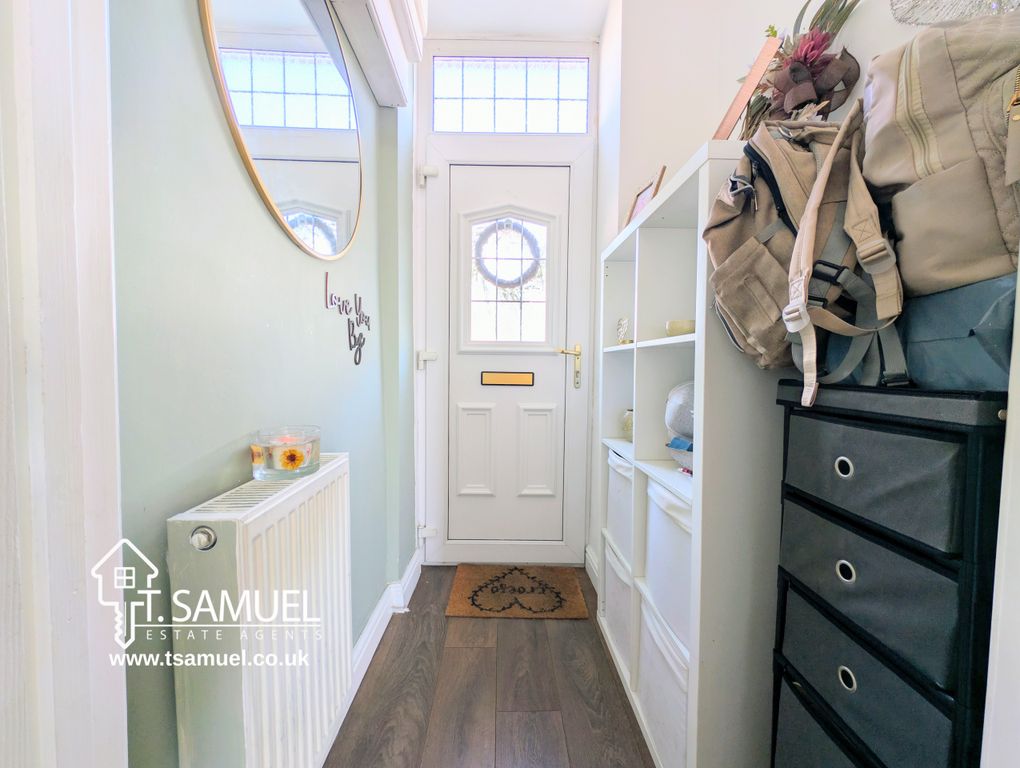 Property photo 2 of 20 Porch