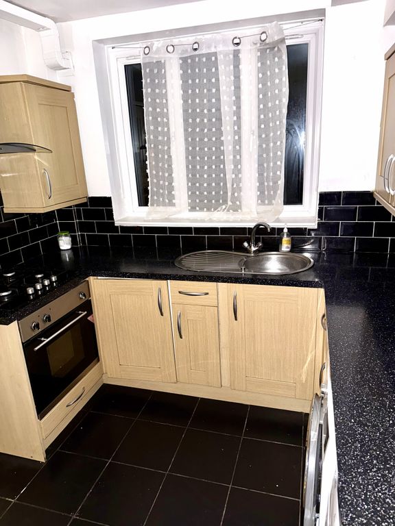 Property photo 3 of 26