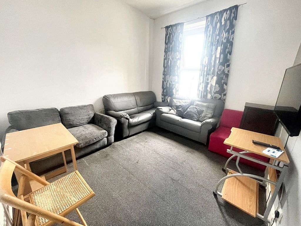 Property photo 3 of 14 Whatsapp Image 2024-09-03 At 15.12.16 (2).Jpeg