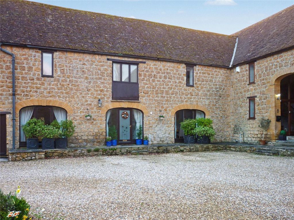 Property photo 1 of 20 Picture No. 06