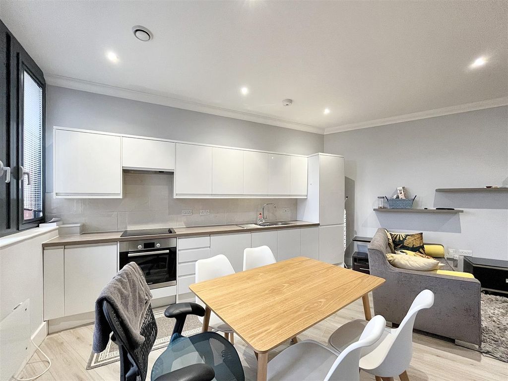 Property photo 2 of 11 Img_0605.Jpg