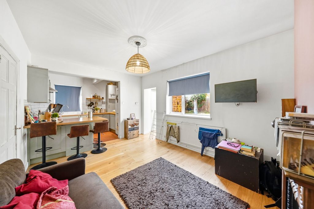 Property photo 1 of 30 0Efc0c8F55029F2F18Fe63Ca8Ca2437A56Ad8998.Jpg