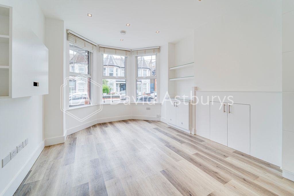 Property photo 2 of 9 Ndb03295_Enfused