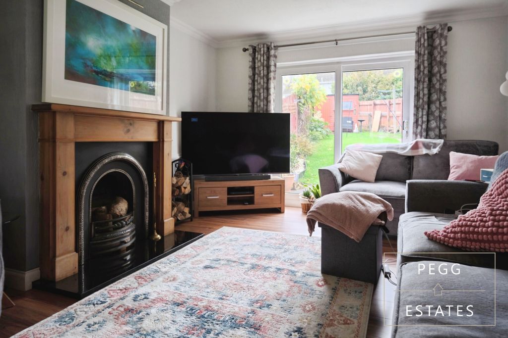 Property photo 2 of 23