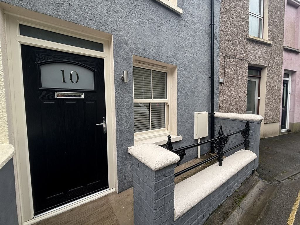 Property photo 2 of 13 Not Specified