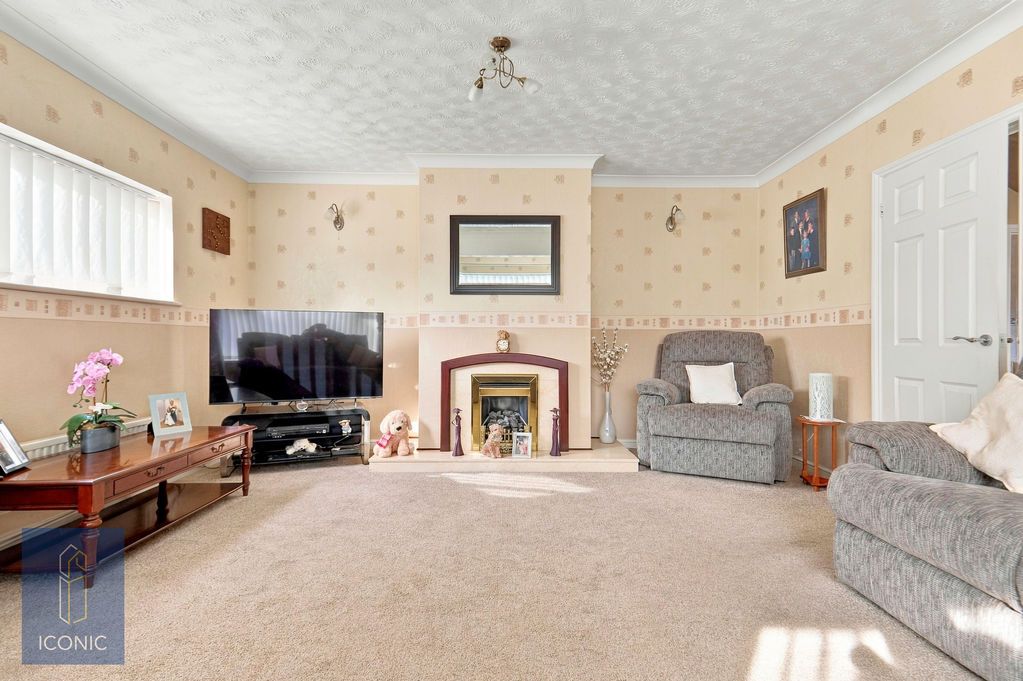 Property photo 2 of 16 Photo 5