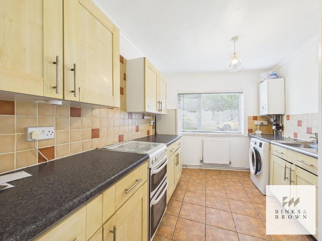 Property photo 3 of 7