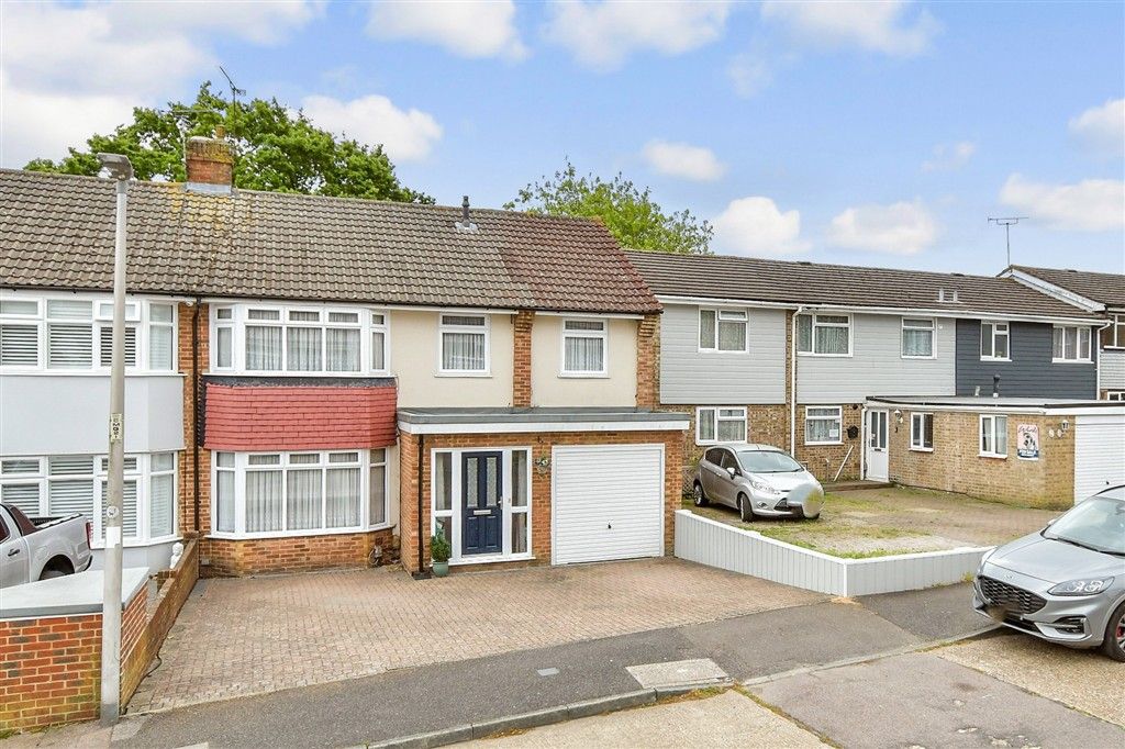 Property photo 1 of 13 External (Brochure)