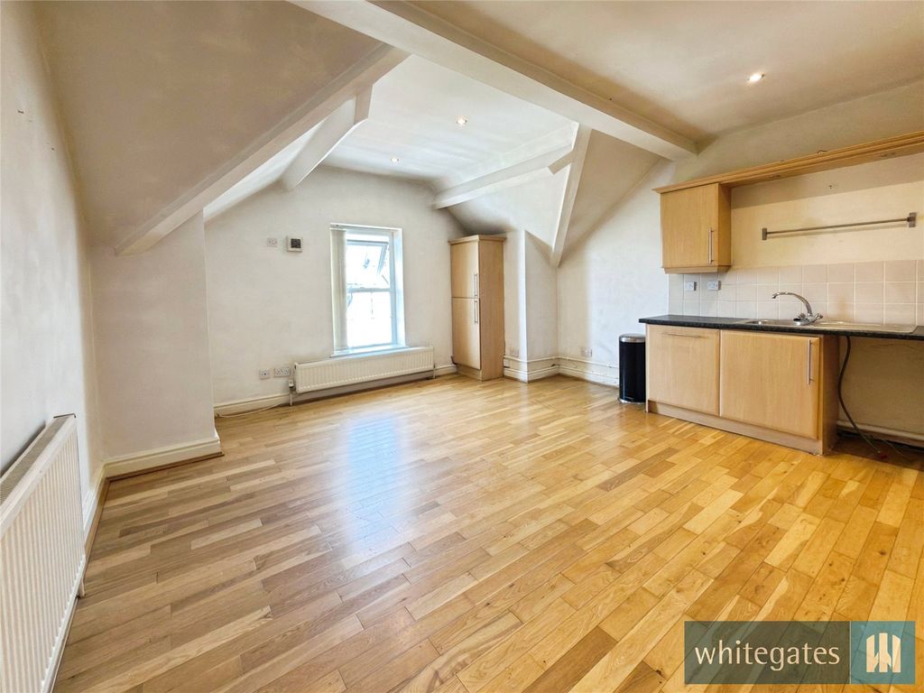 Property photo 2 of 12 Picture No. 03