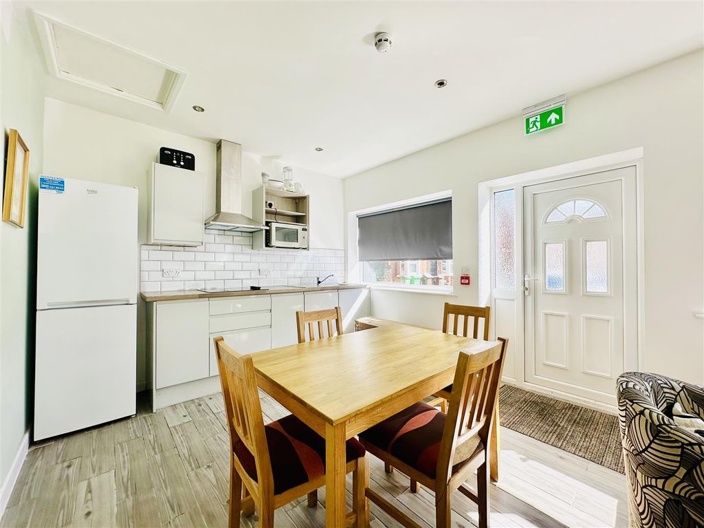 Property photo 1 of 10 Image00004.Jpeg