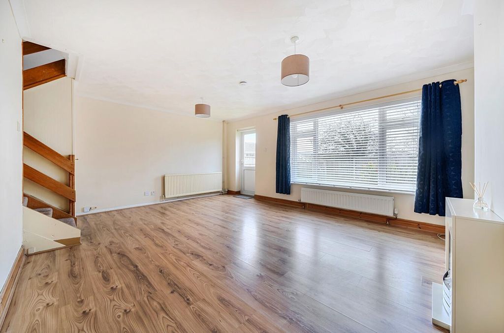 Property photo 2 of 16 1383037-7-691c46Fdac5d5.Jpg