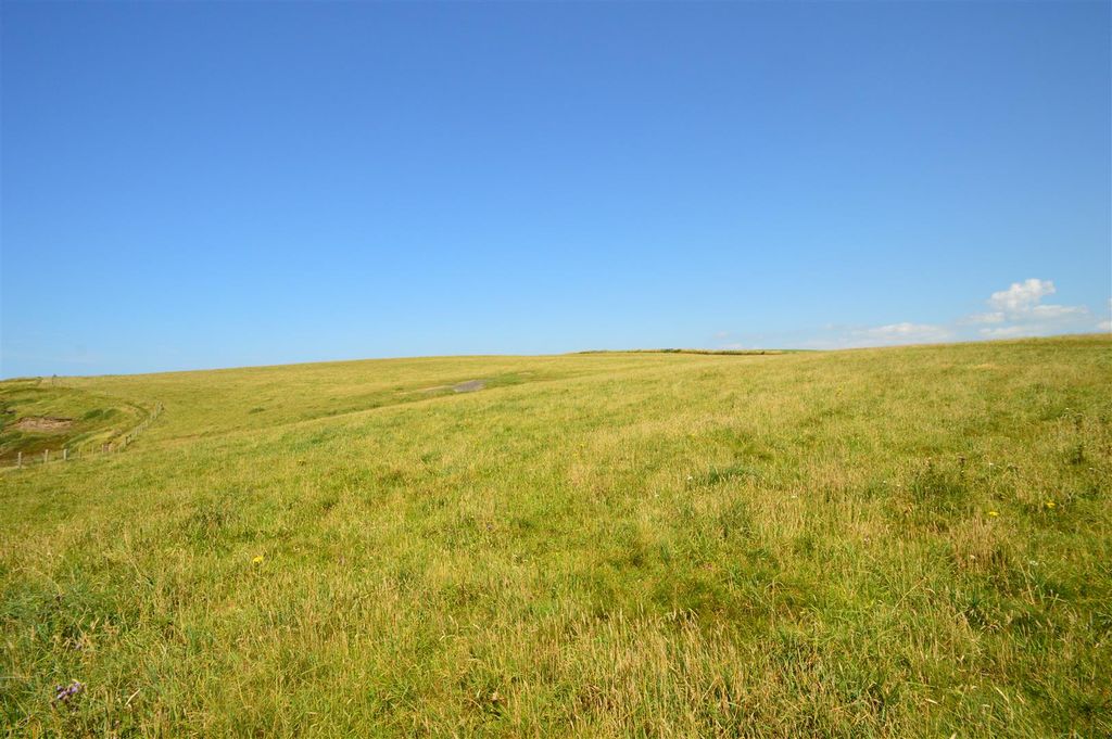 Property photo 3 of 4 Grass / Arable Land