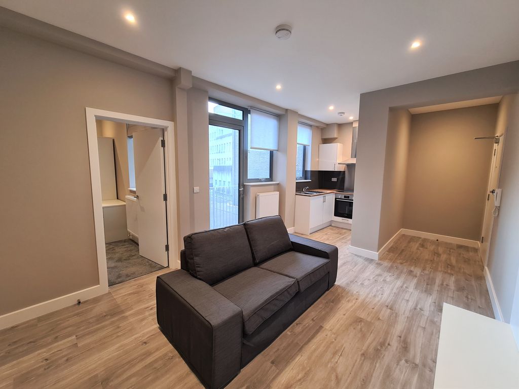 Property photo 2 of 7