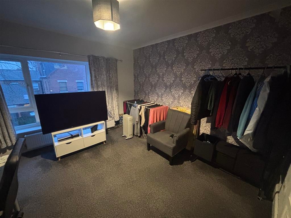 Property photo 3 of 7 Image