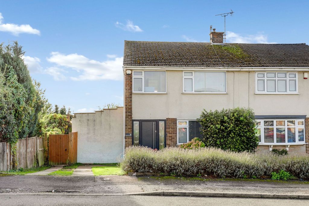 Property photo 1 of 19