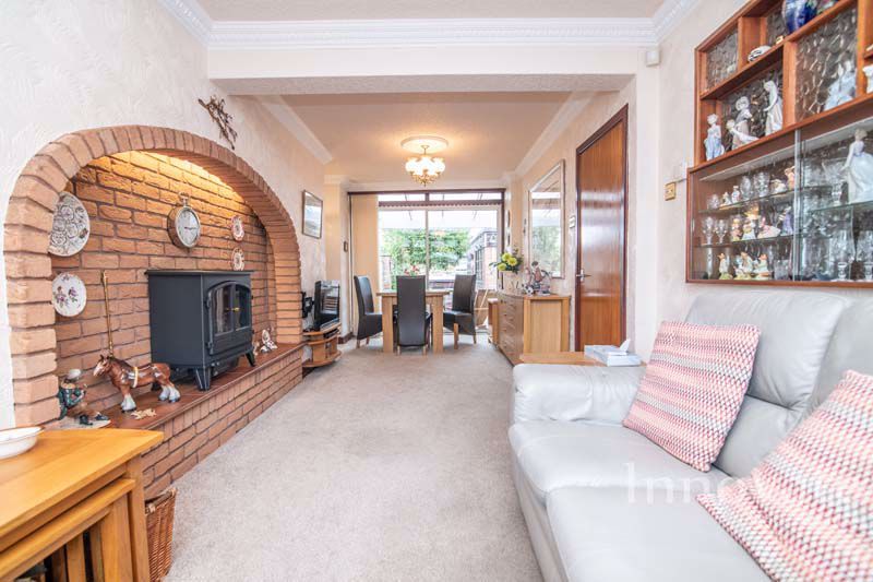 Property photo 2 of 15 Photo 12