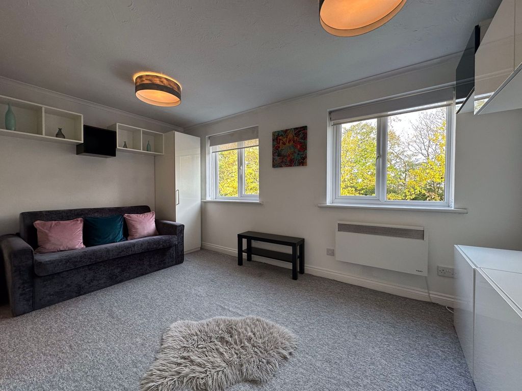 Property photo 2 of 10 Photo 5