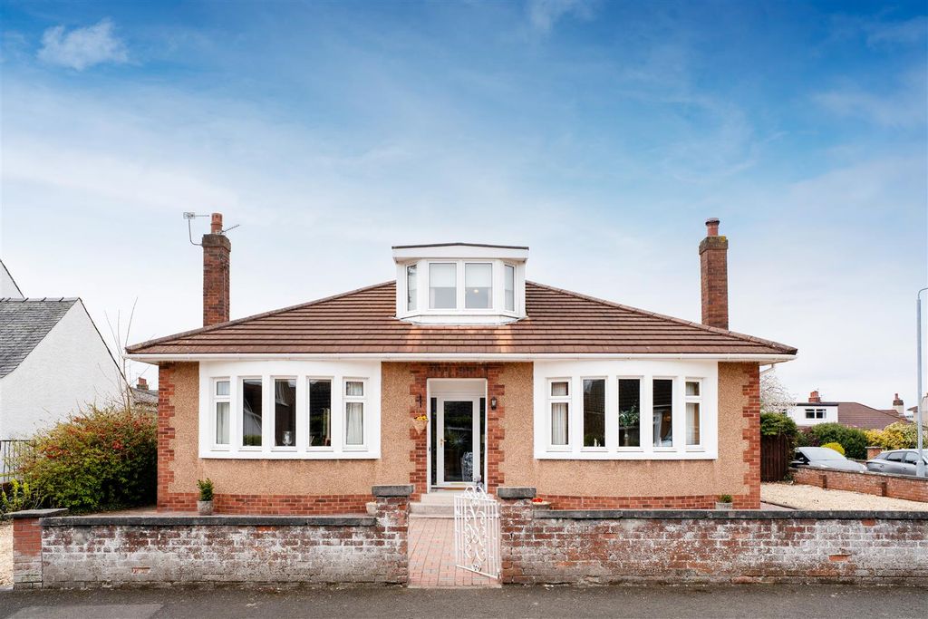 Property photo 2 of 45 Woodsland-1.Jpg