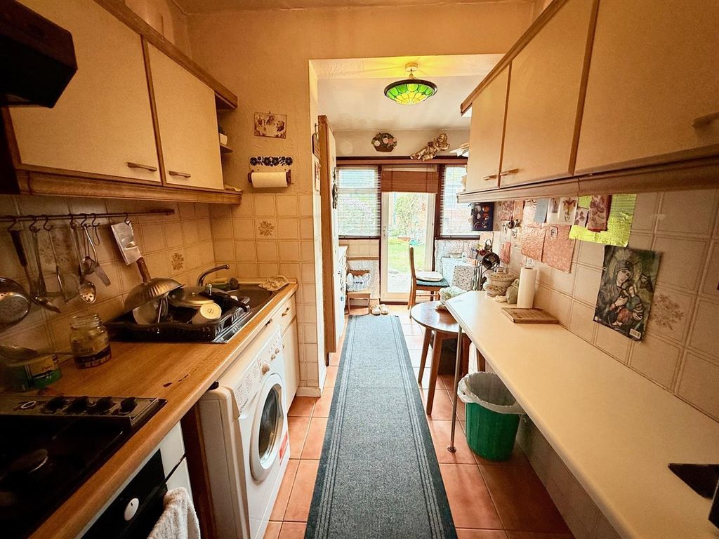 Property photo 3 of 12 4.Jpg