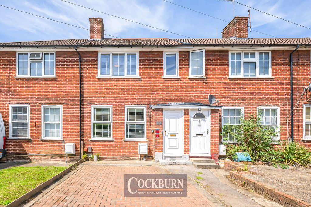 Property photo 1 of 18