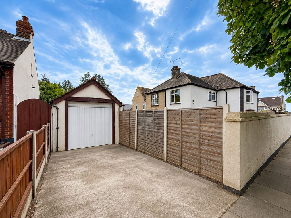 Property photo 2 of 24