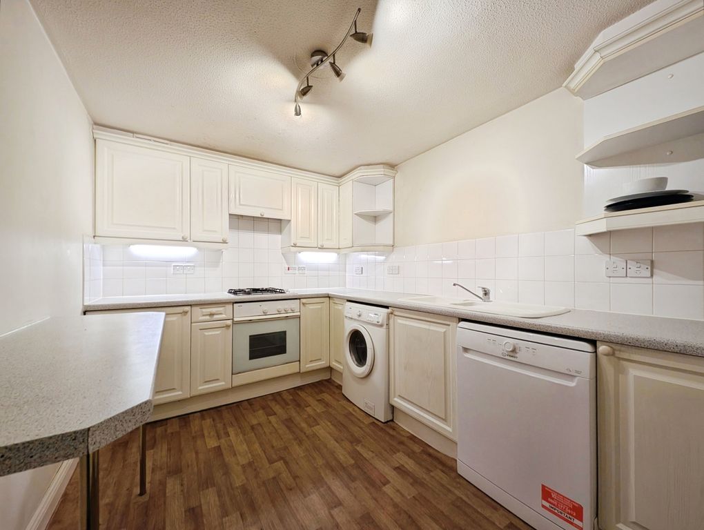 Property photo 3 of 12 Pbox-Img.Jpg