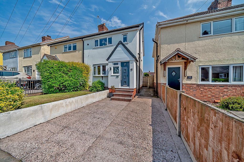 Property photo 1 of 24 Â© Webbs Estate Agents Â© (27 Of 30).Jpg