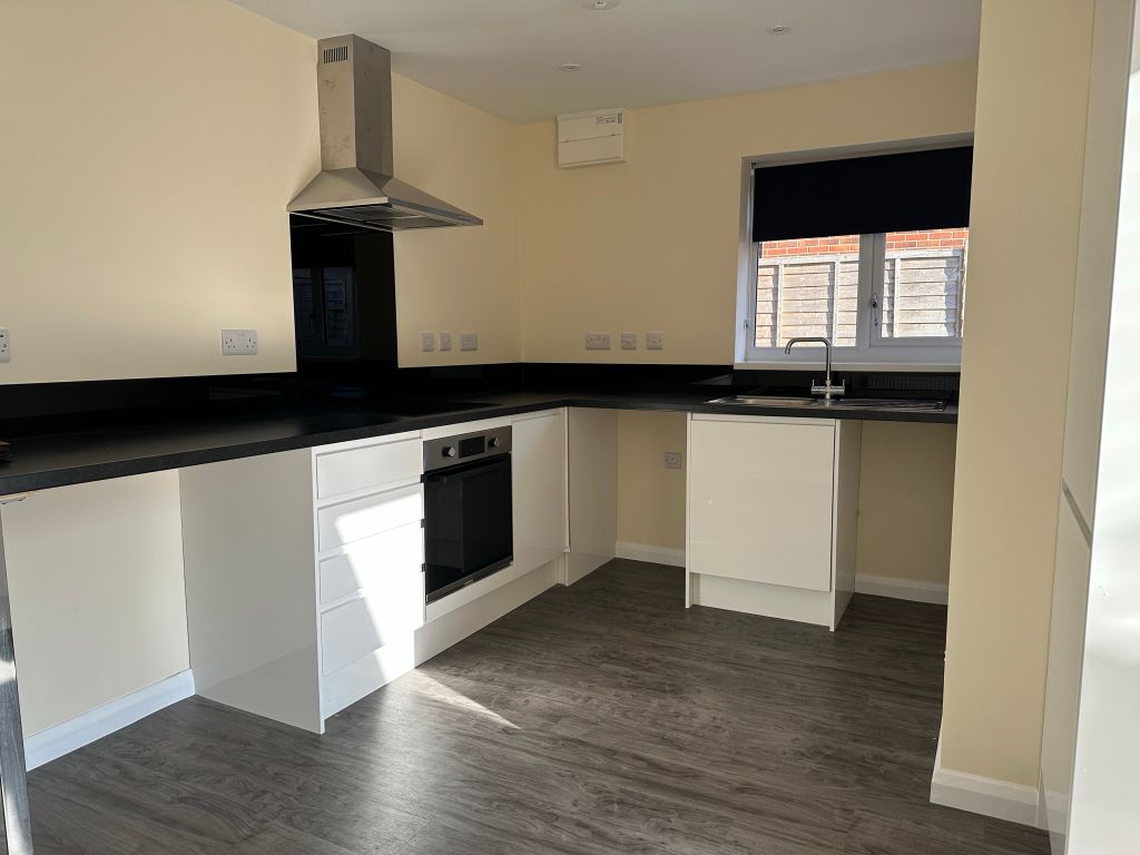 Property photo 3 of 13 Photo 03