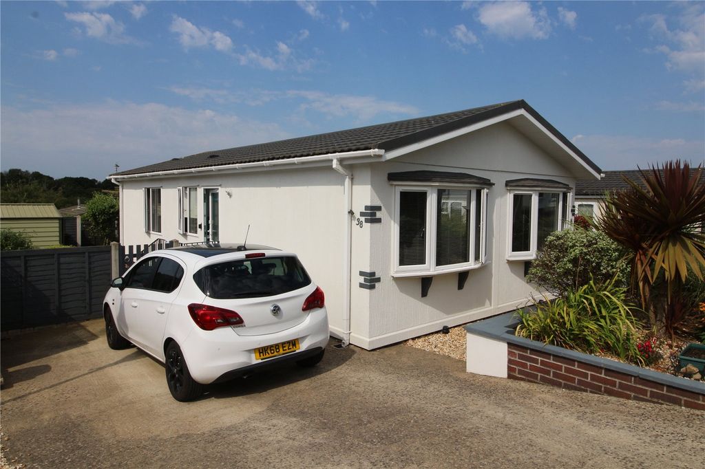 Property photo 1 of 12 Picture No. 02