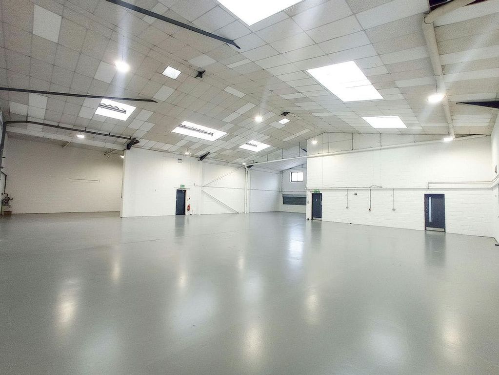 Property photo 3 of 6 Unit 5 Chapmans Park 1.Jpg