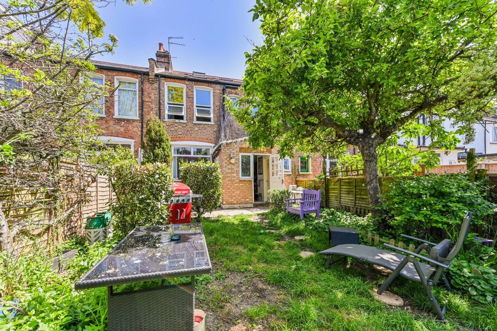 Property photo 3 of 15