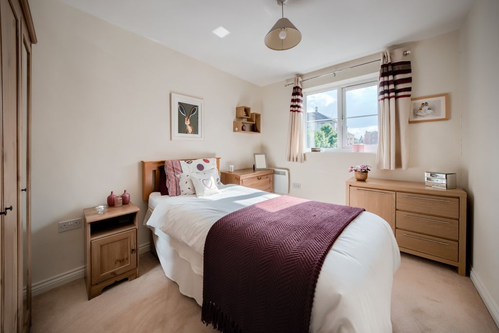 Additional image 9 of 2 bed flat for saleChandley Wharf, Warwick CV34