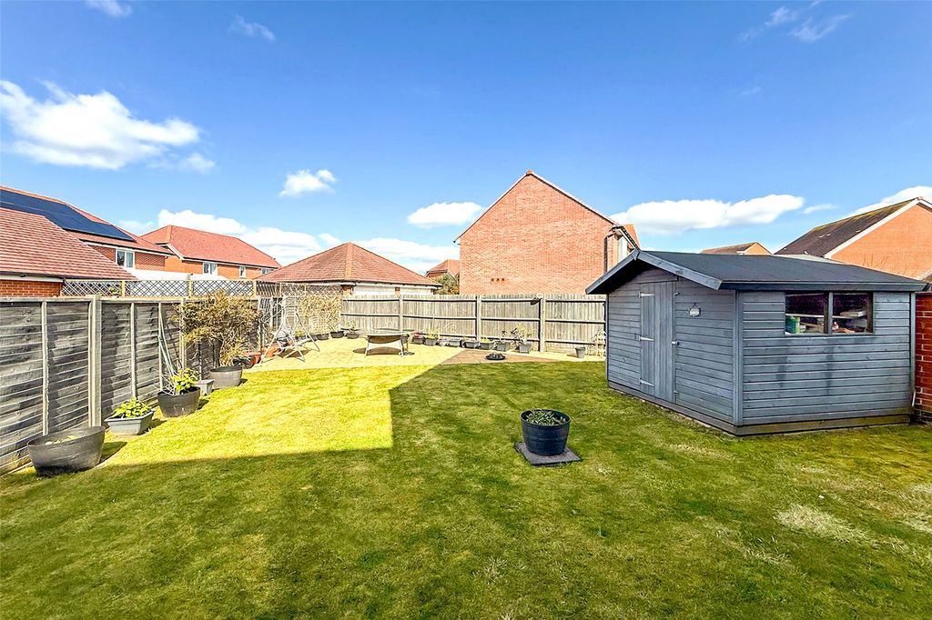 Additional image 17 of 4 bed detached house for saleTatlow Chase, Littlehampton, West Sussex BN17