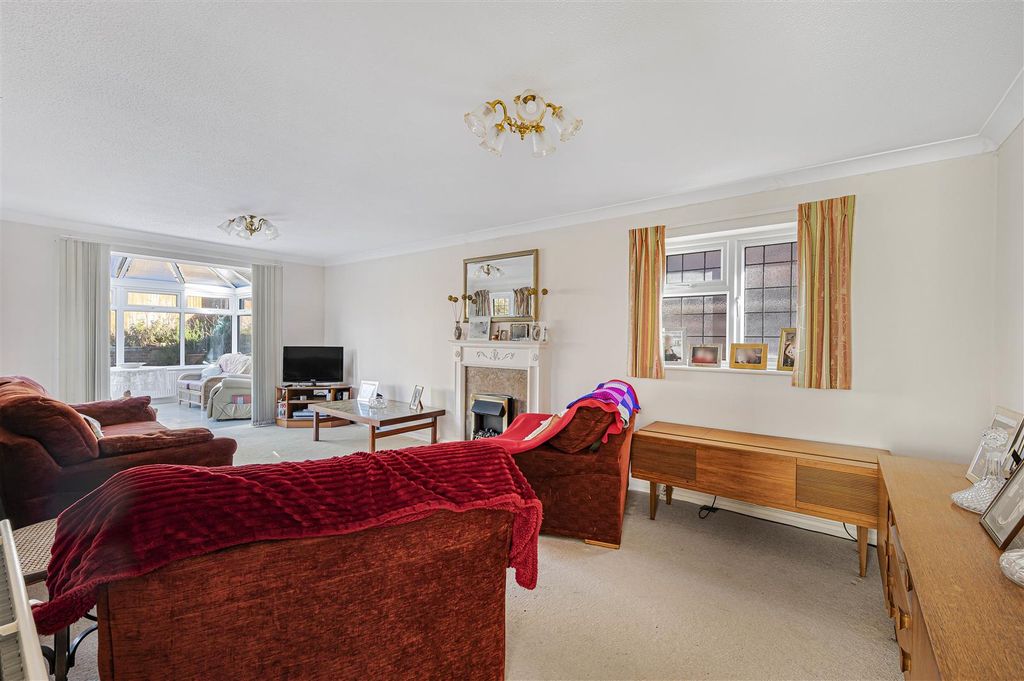 Property photo 3 of 24 Living Room